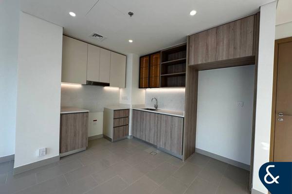 Brand New | Spacious | Close to the Park